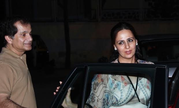 Akshay Kumar with Sister Alka Bhatia