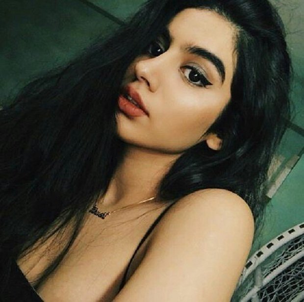 Khushi Kapoor pictures