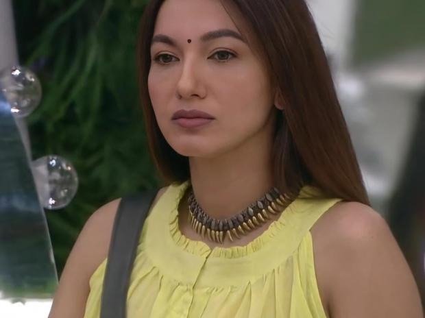 FIR against Gauhar Khan