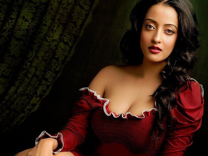 Raima Sen Is Bold