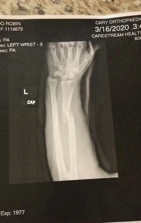 Robyn Machado weightlifting