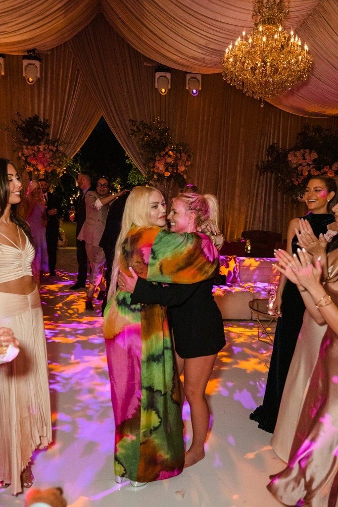 Britney Spears wedding pics