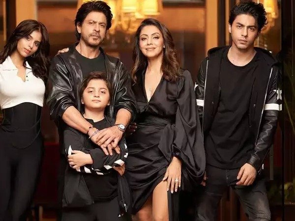 Shah Rukh Khan with family