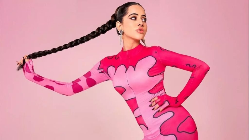 Uorfi Javed’s Follow Kar Lo Yaar