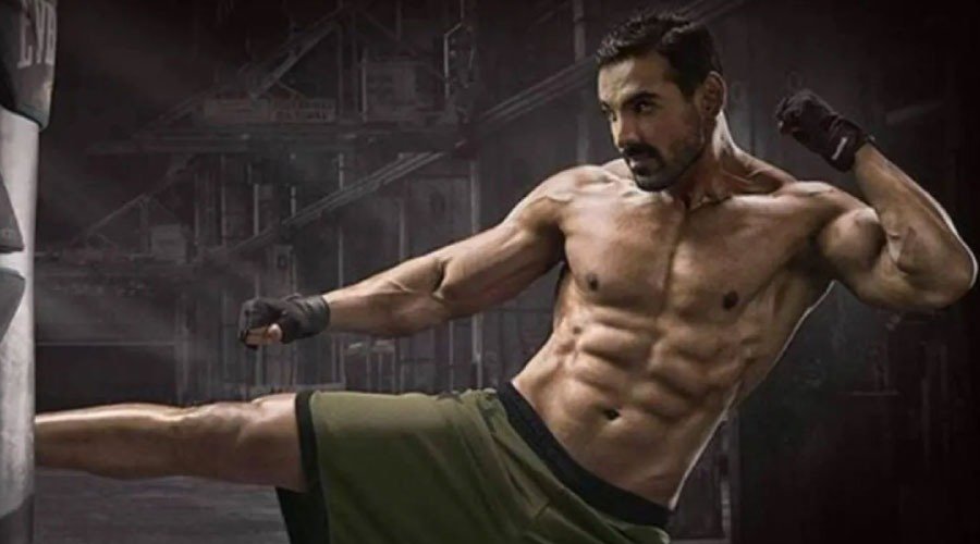 John Abraham Threatens Journalist