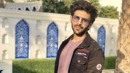 Kartik Aryan Buys a Flat Where he Used to Live as Paying Guest Years Ago Before Becoming a Star