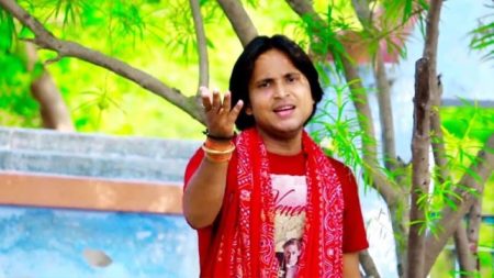 ‘Bhejo Kabristan’ Singer Gets Arrested by The Police For Encouraging Mob Lynching of Minority Communities Through His Song