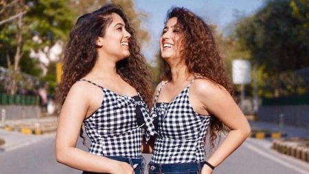 The Kapil Sharma Show’s Twins Chinky-Minky Are The Internet’s New Crush