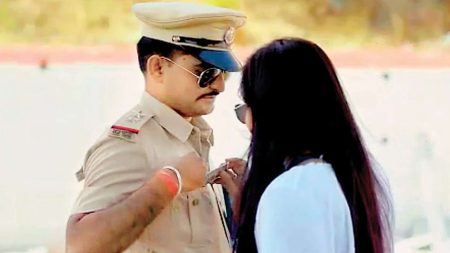 Rajasthan Cop ‘Bribed’ By Bride In Pre-Wedding Video, Seniors Warned Him