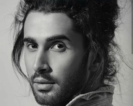 Karan Johar Introduces New Actor Lakshya Lalwani, The Third Lead in Dostana 2