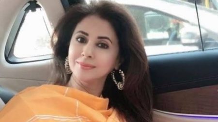 Urmila matondkar on CAA