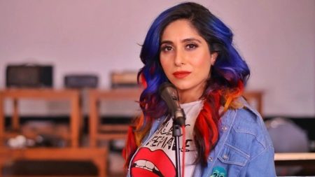 Neha Bhasin