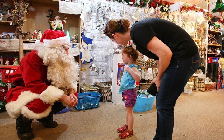 Is Santa Claus real? Know What Says Alexa, Siri and Google On This Question Is santa real?