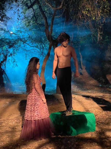 Harsh Rajput talks about bare body scene in Kuch Toh Hai..