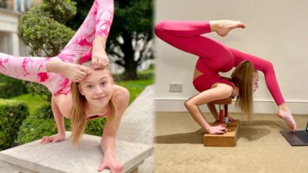 This 13 year old Girl is Amazingly Flexible Roxy Kobyliukh