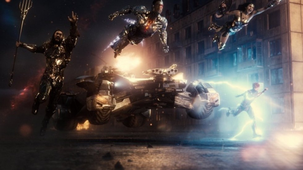 #RESTORETHESNYDERVERSE WINS MAJOR SUPPORT The Snyder Verse