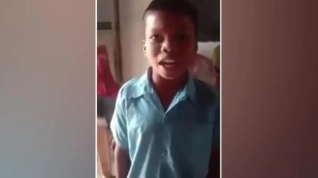 Bachpan Ka Pyar Mera Bhool Nahi Jana Re: Original Song Bachpan Ka Pyar Mera Bhool Nahi Jana Re